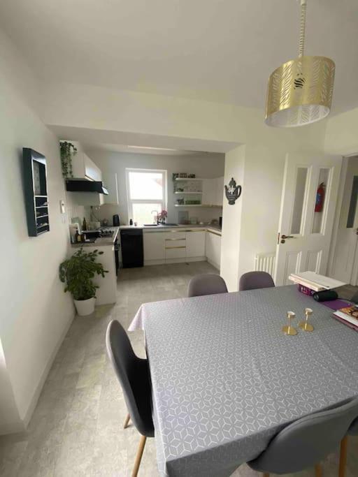Villa The Townhouse Dungloe Exterior foto
